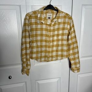 American Eagle Outfitters Yellow Plaid Button Down Shirt